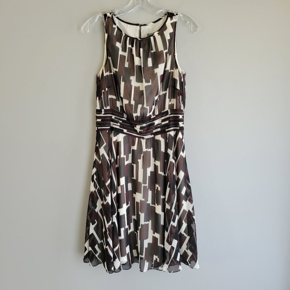 Ann Taylor Sleeveless Lined Dress Size 6